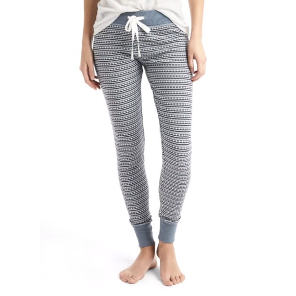 GAP Pants - GAP Body Printed Cotton Leggings